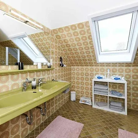 With 1 Bedroom Apartment