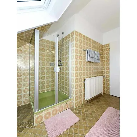 With 1 Bedroom Westerholt (Lower-Saxony)