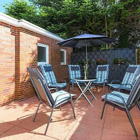 With 1 Bedroom Apartment Westerholt (Lower-Saxony)